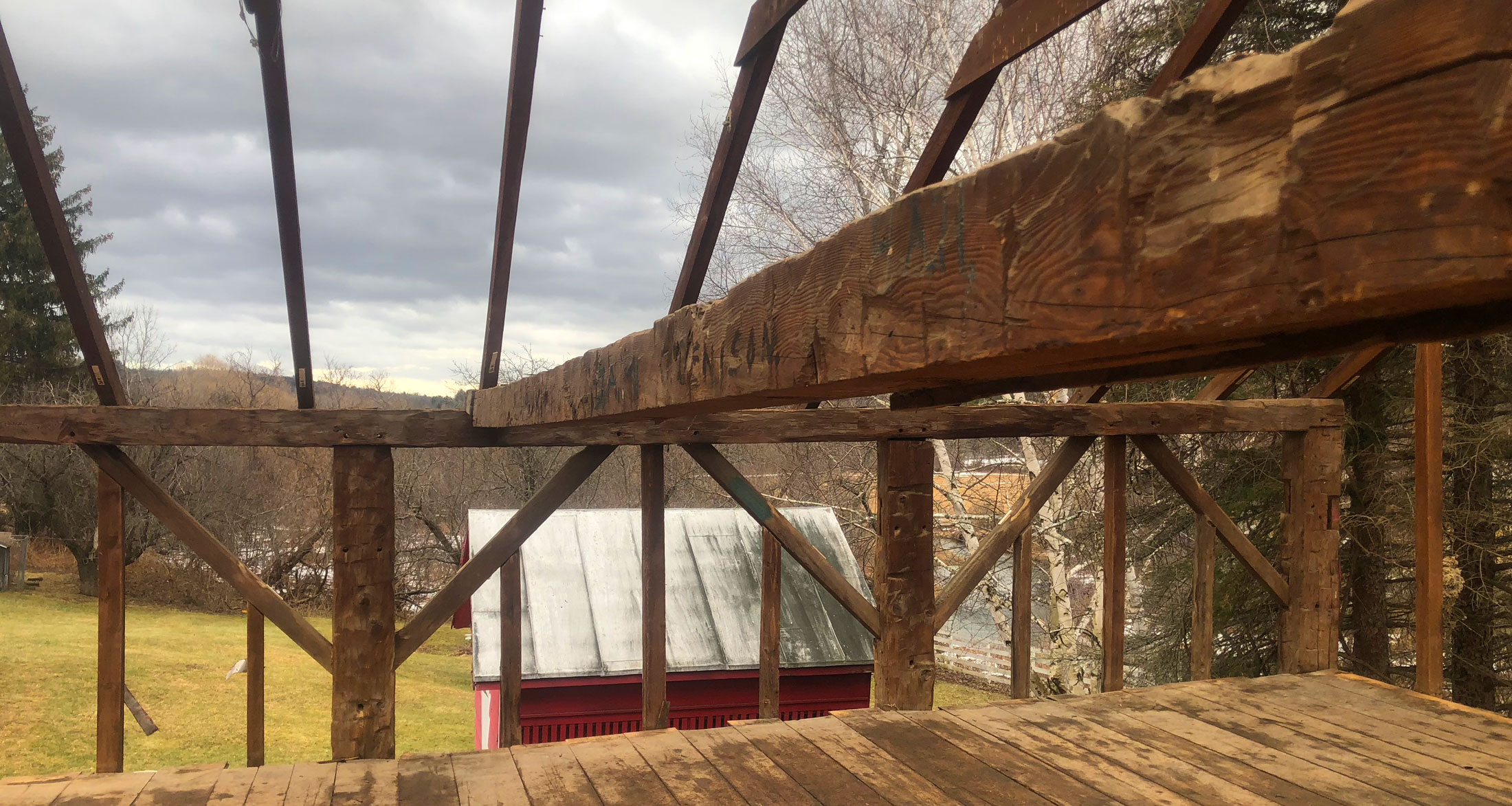 The craftsmen who built it salvaged and utilized the largest timbers of a Dutch barn to construct this more modest carriage house.